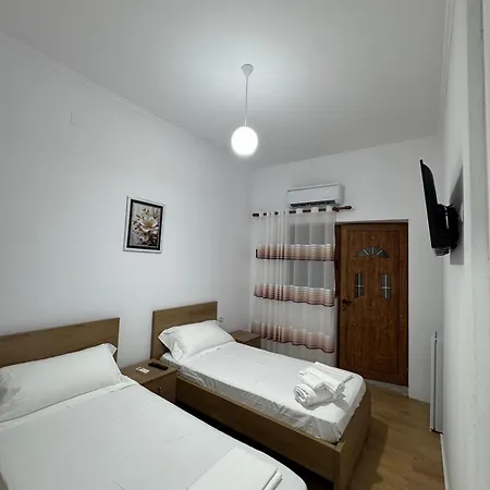 Cozy Apartment Permet